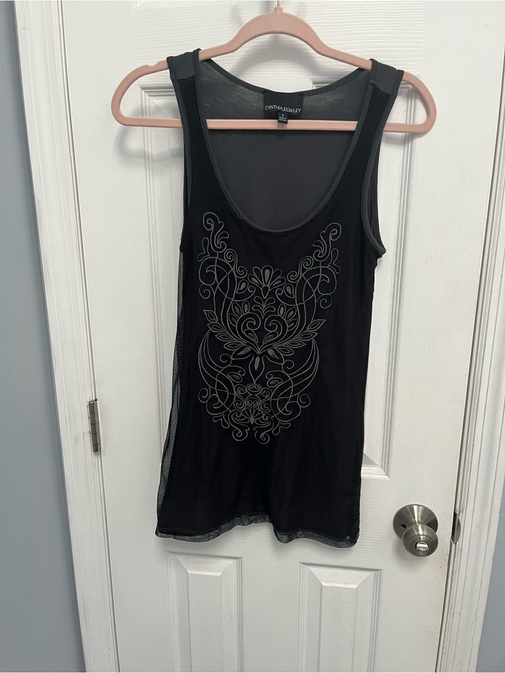 Cynthia Rowley Black Mesh Overlay Tank Top Embroidery Scoop Neck Small